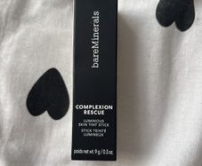 bare minerals complexion rescue - luminous skin tint stick - buttercream 03