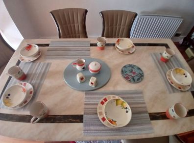 Vintage-Style 5-Place Tableware Set