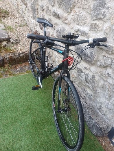 Trek FX2