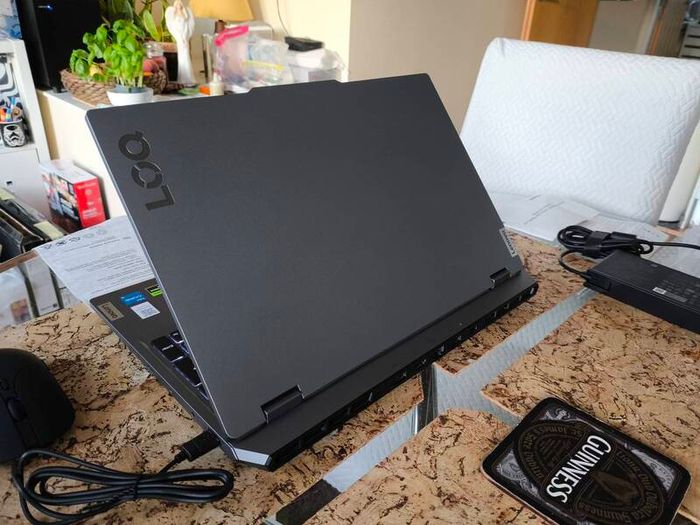 Gaming Laptop Lenovo Loq i5 12450hx 8/12 RTX4050 6gb 105w 16gb Ddr5 512GB Nvme 15.6" 144hz 1080p 300nits 100% sRGB Win11 Warranty Receipt