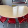 Children's table Image 4