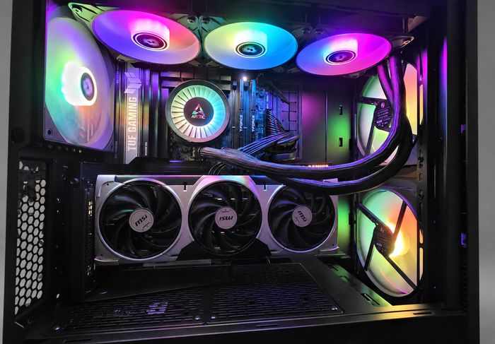 Lancool 216 I5 Ultra Rtx 5070 Gaming Pc
