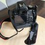 Canon 500D + grip 2x batteries Image 2