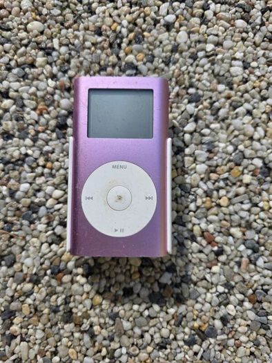 5 x iPod Mini Belt Clips (Free Post)