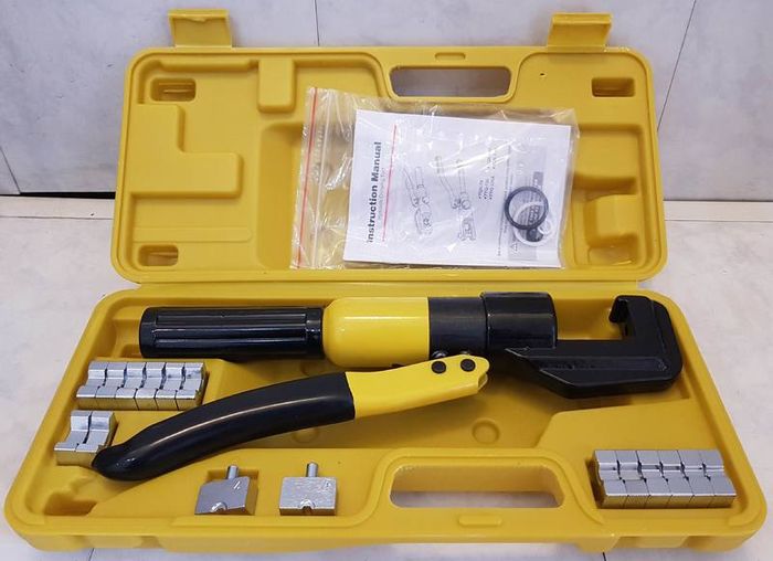 YQK-70 6T Hydraulic Crimping Tool Kit w/ 8 Dies+Carry Case for Wire Lug Cable 4-70mm