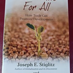 Stiglitz & Charlton / Fair Trade for All/ 1st edition/ 2005/ Oxford University Press