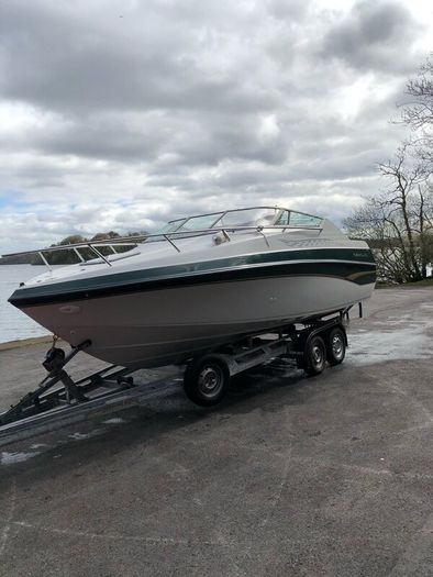 Crownline 210