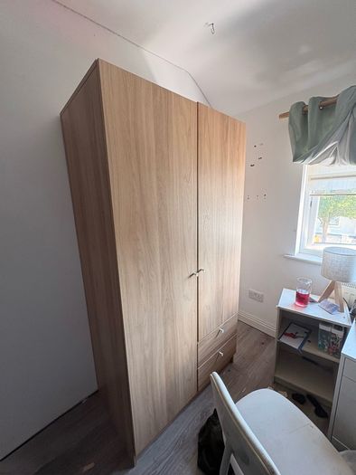 Delivery IKEA Vilhatten Wardrobe