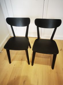black dining chairs x2