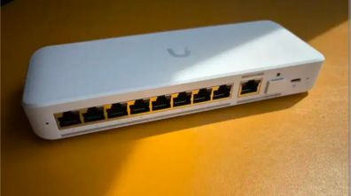 Usw-flex-2.5g-8-poe