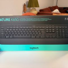 Logitech Signature K650