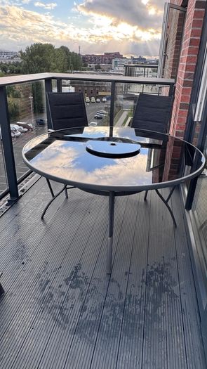 Large Table and 6 chairs
