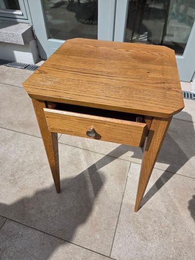 bedside / coffee table