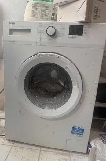 Washing machine 1.7kg white brand new