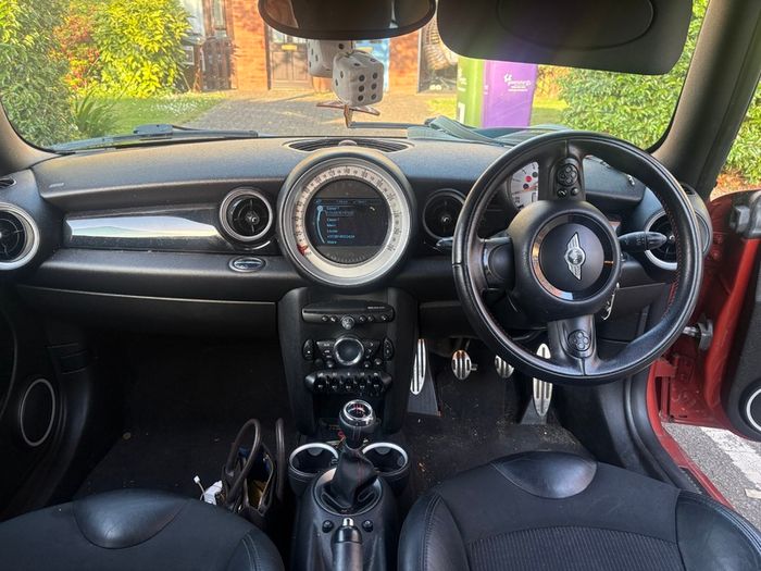 Mini Cooper SD John Cooper Works 2012