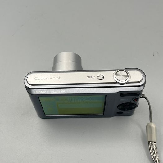 Sony Cyber-shot DSC-W810 20MP Digital Camera Silver - Full Kit - 32GB SD