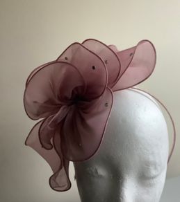 Blush/ Pink Fascinator
