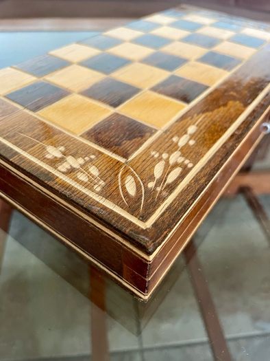 Vintage Decorative Foldable Chessboard with Hand Carved Detail and Chess Pieces 26 cm Square