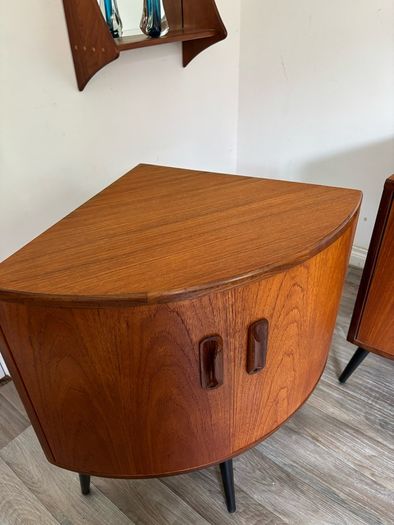 Vintage Retro Mid Century Teak G Plan Corner Cabinet