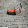 Electric lawnmower Image 3