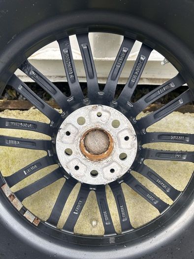 Genuine BMW Style 664M 19" Alloy Wheels.