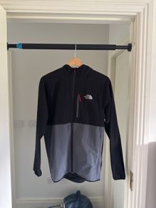 the north face top