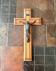 Large Wooden Crucifix (40cm x 31cm)