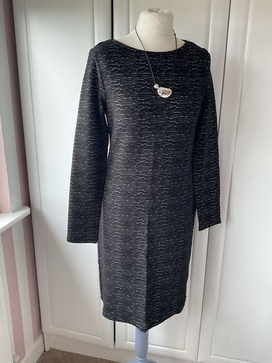 dress Bnwt black classic knee length dress size 12 street one brand long sleeve