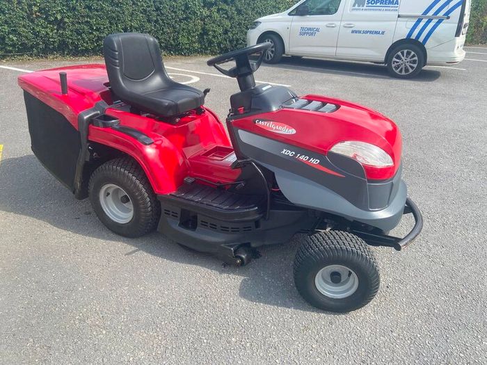 Castlegarden XDC 140 HD Ride on Tractor Mower