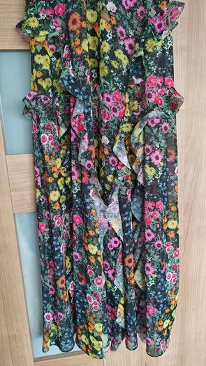 Gloriha Midi dress