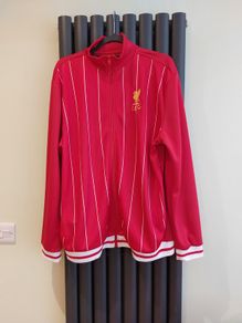 NWT Official Liverpool LFC Men's Zipped Jacket. Size XL