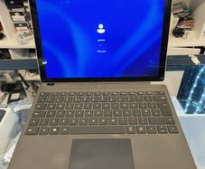 Microsoft Surface Pro 5 - Model 1796, Intel i5 7th Gen, 8GB RAM, 256GB SSD, Windows 11 Pro (Battery is weak)