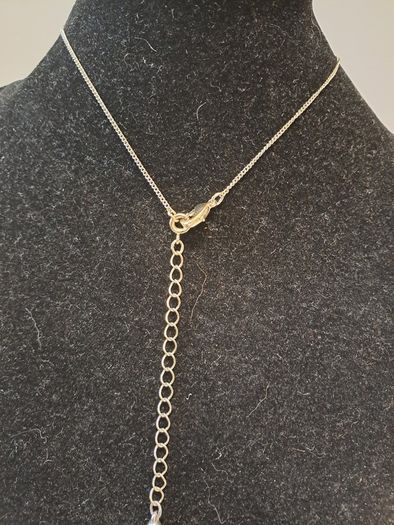 Pearl, diamond pendant and silver necklace