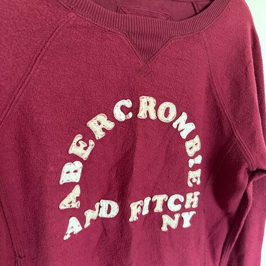 Abercrombie and Fitch sweatshirt size M