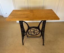 Vintage "Singer" table