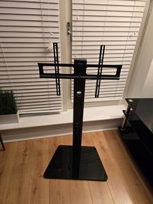High swivel TV stand (55" 65" 75" 77") Perfect condition