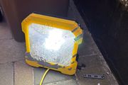 110v site light