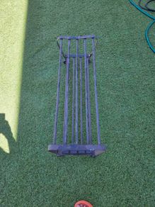 metal shoe stand