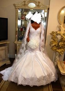 Mermaid lace wedding dress