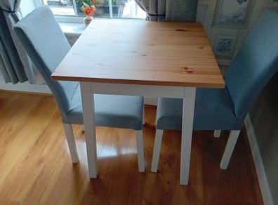 Small Table and chairs