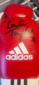 katie Taylor signed gloves