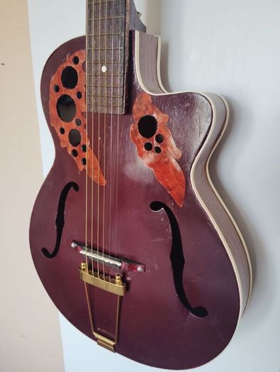 very rare semi acoustic guitar