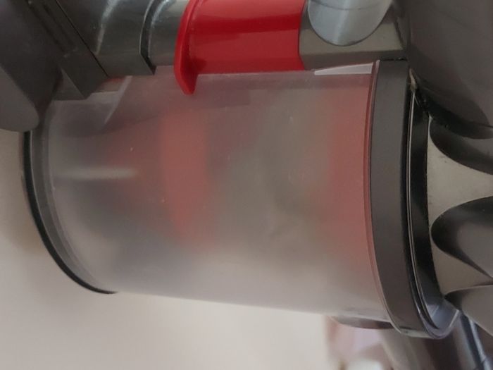 DYSON CYCLONE Vacuum Cleaner, excellent battery and in very good condition