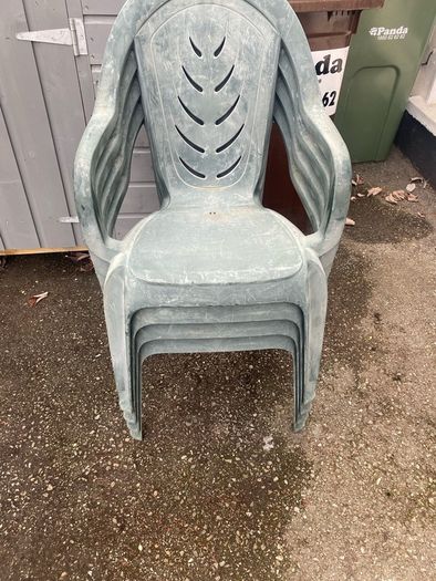 patio chairs
