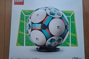 LEGO Editions 43019 Football
