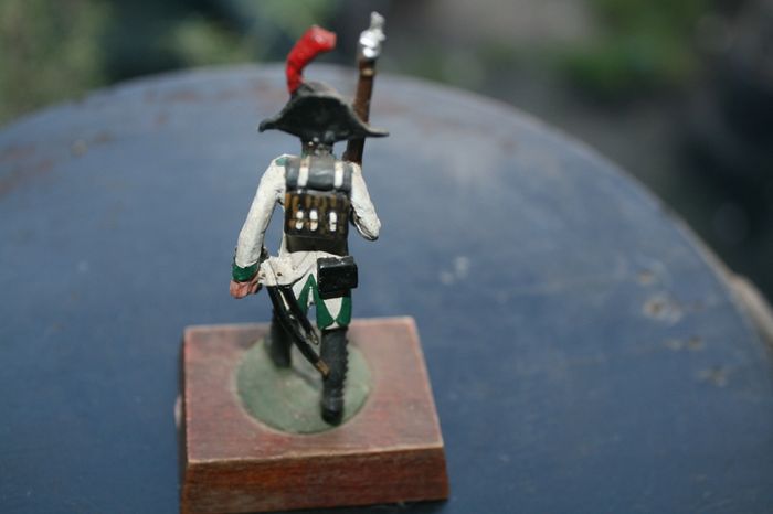 Vintage  Lead Soldiers