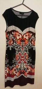 Wallis Dress. FREE POST Size S. Floral  Excellent Condition. Measurements In Description.