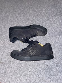 mens mountain bike shoes