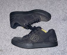 mens mountain bike shoes