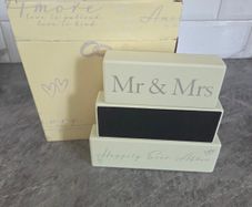 Mr and Mrs Sign with blackboard
